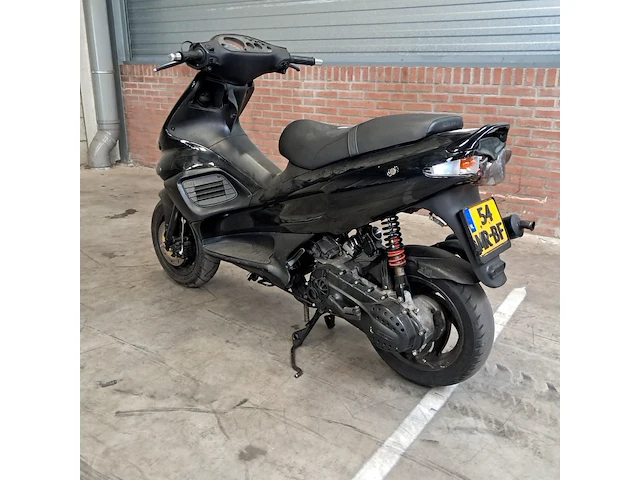 Motorscooter, gilera, runner 125, 2000 - afbeelding 35 van  68