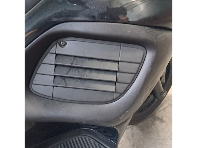 Motorscooter, gilera, runner 125, 2000 - afbeelding 55 van  68