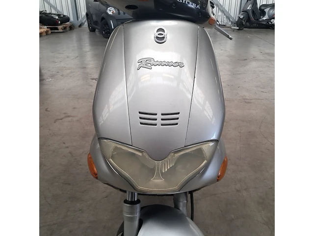 Motorscooter gilera, runner 125fx - afbeelding 10 van  66