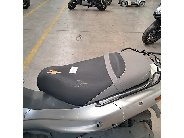 Motorscooter gilera, runner 125fx - afbeelding 17 van  66