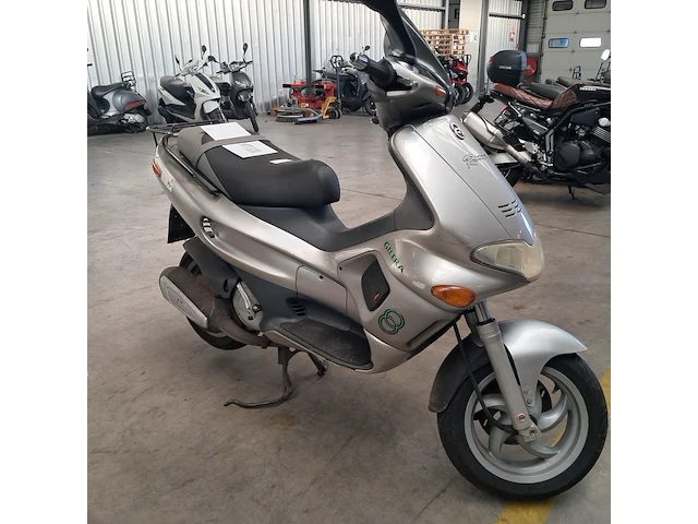 Motorscooter gilera, runner 125fx - afbeelding 12 van  66