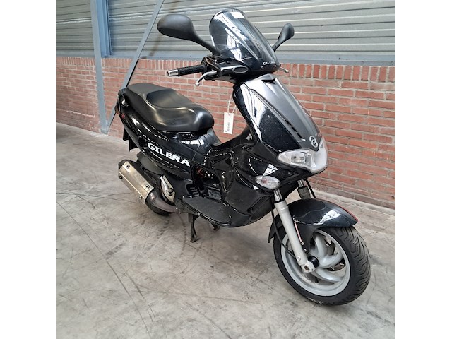 Motorscooter, gilera, runner 180 fxr, 1998 - afbeelding 12 van  49