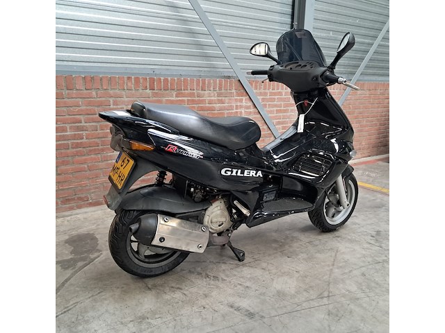 Motorscooter, gilera, runner 180 fxr, 1998 - afbeelding 23 van  49