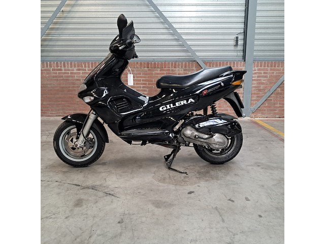Motorscooter, gilera, runner 180 fxr, 1998 - afbeelding 34 van  49