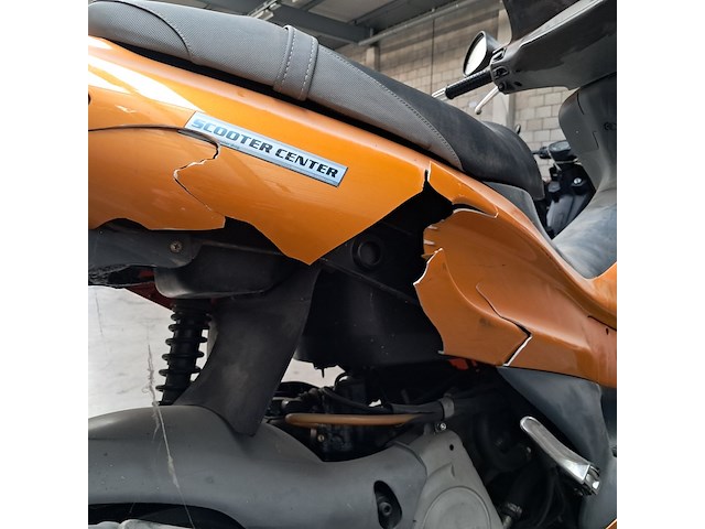Motorscooter, gilera, runner 180 - afbeelding 7 van  40