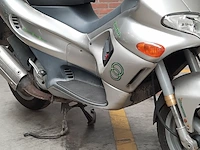 Motorscooter, gilera, runner - afbeelding 5 van  27
