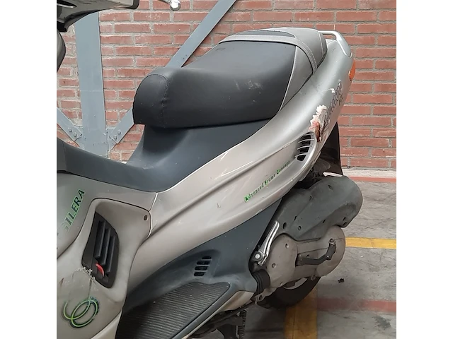 Motorscooter, gilera, runner - afbeelding 24 van  27