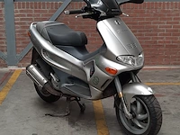Motorscooter, gilera, runner - afbeelding 27 van  27