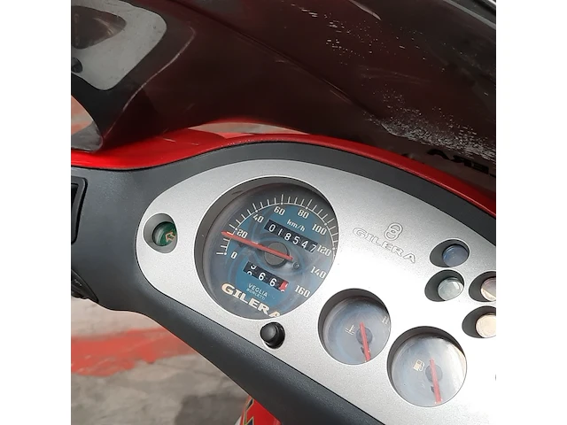 Motorscooter, gilera, runner - afbeelding 19 van  27