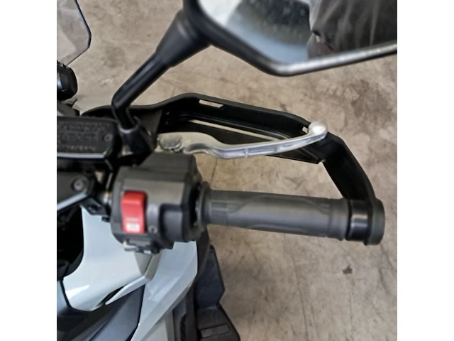 Motorscooter, honda, adv 750, 2022 - afbeelding 4 van  88