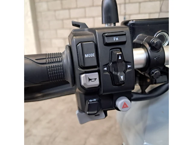 Motorscooter, honda, adv 750, 2022 - afbeelding 11 van  88