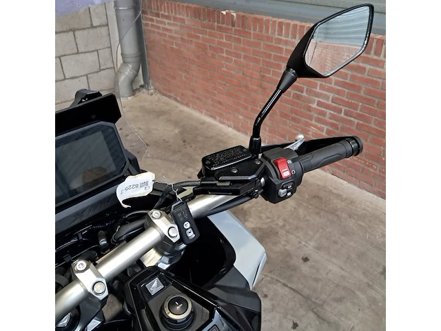Motorscooter, honda, adv 750, 2022 - afbeelding 15 van  88