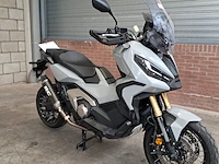 Motorscooter, honda, adv 750, 2022 - afbeelding 12 van  88