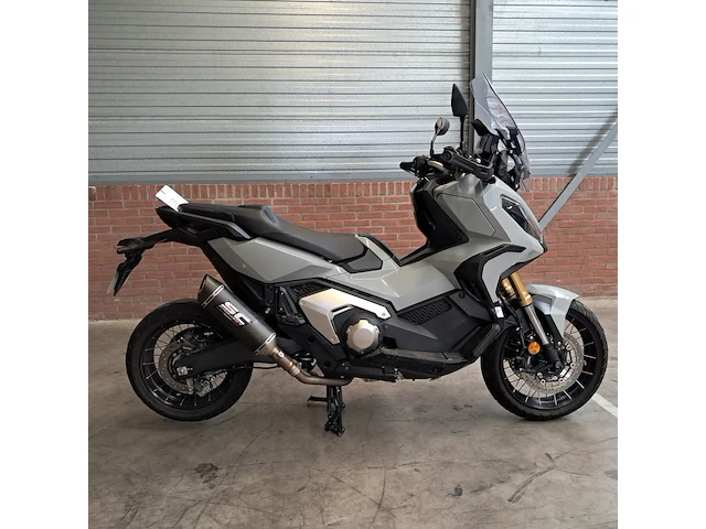 Motorscooter, honda, adv 750, 2022 - afbeelding 40 van  88