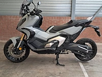 Motorscooter, honda, adv 750, 2022 - afbeelding 34 van  88