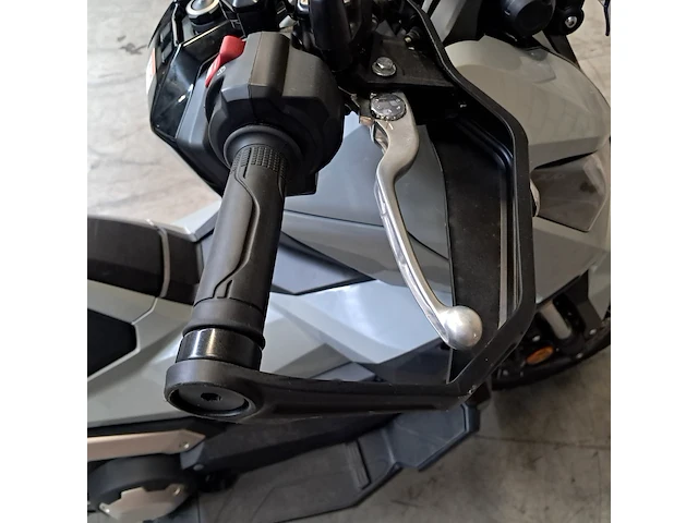 Motorscooter, honda, adv 750, 2022 - afbeelding 57 van  88