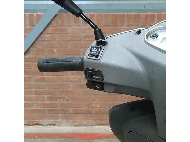 Motorscooter, honda, ses 150 dylan, 2003 - afbeelding 18 van  35