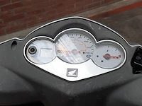 Motorscooter, honda, ses 150 dylan, 2003 - afbeelding 21 van  35