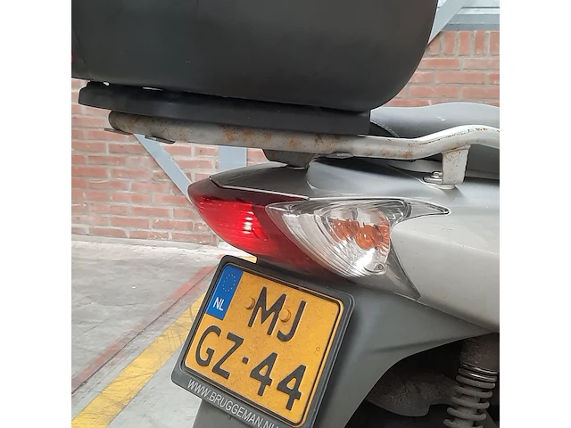 Motorscooter, honda, ses 150 dylan, 2003 - afbeelding 25 van  35