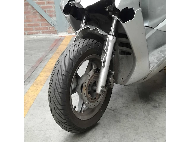 Motorscooter, honda, ses 150 dylan, 2003 - afbeelding 30 van  35