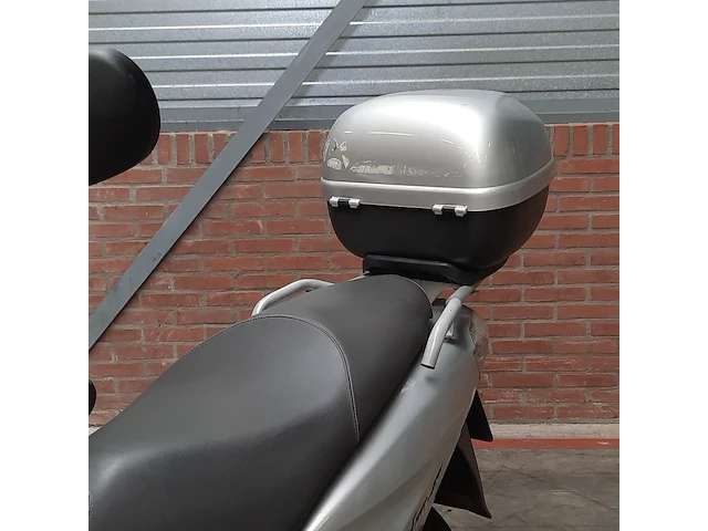 Motorscooter, honda, ses 150 dylan, 2003 - afbeelding 34 van  35