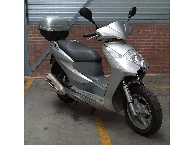 Motorscooter, honda, ses 150 dylan, 2003 - afbeelding 35 van  35
