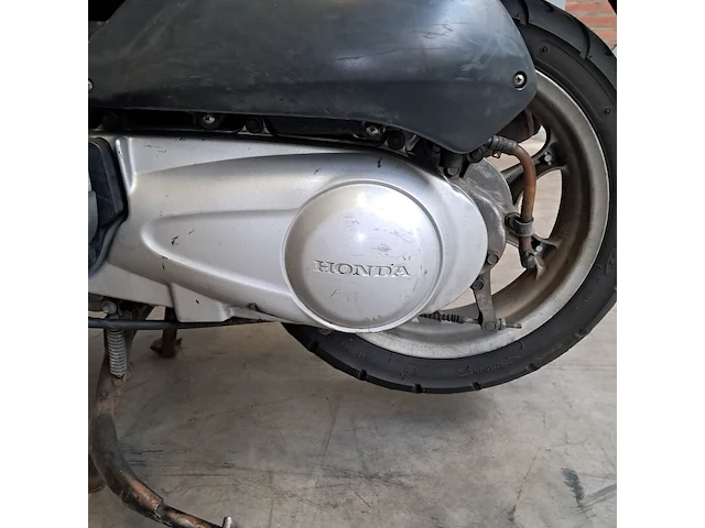 Motorscooter, honda, ses150 dylan, 2004 - afbeelding 27 van  66