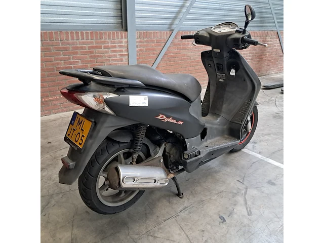 Motorscooter, honda, ses150 dylan, 2004 - afbeelding 23 van  66