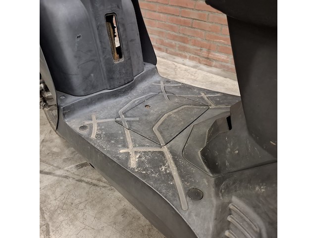 Motorscooter, kymco, agility 125 - afbeelding 9 van  29