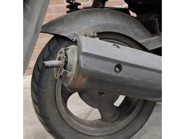 Motorscooter, kymco, agility 125 - afbeelding 25 van  29