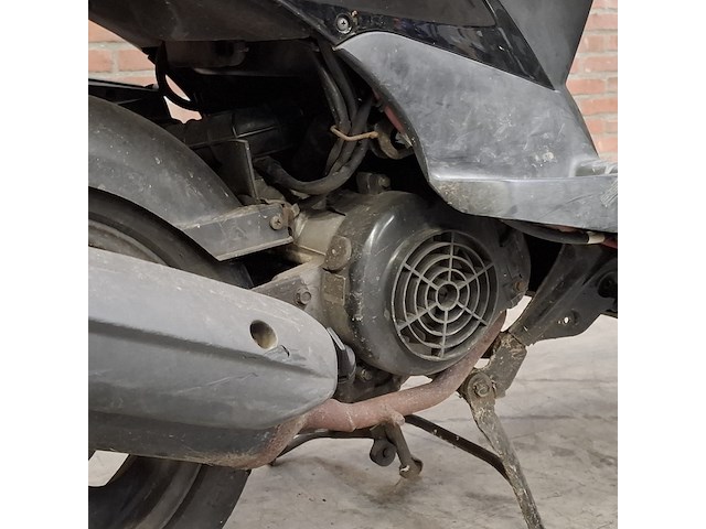 Motorscooter, kymco, agility 125 - afbeelding 26 van  29