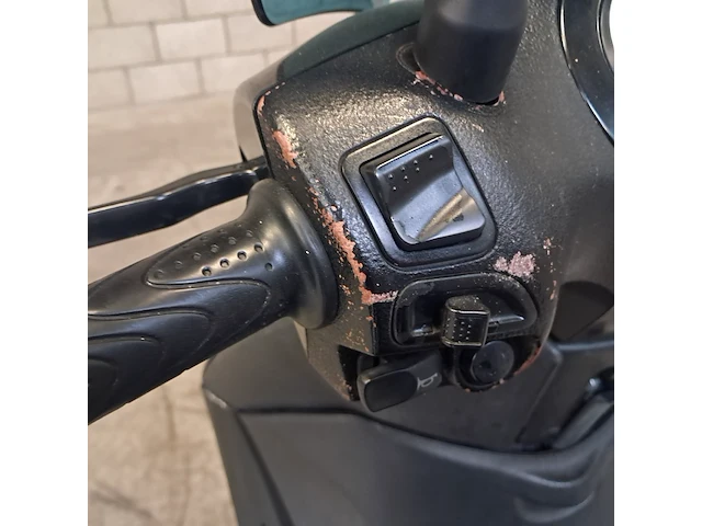 Motorscooter, piaggio, 350 beverly sport, 2012 - afbeelding 20 van  70