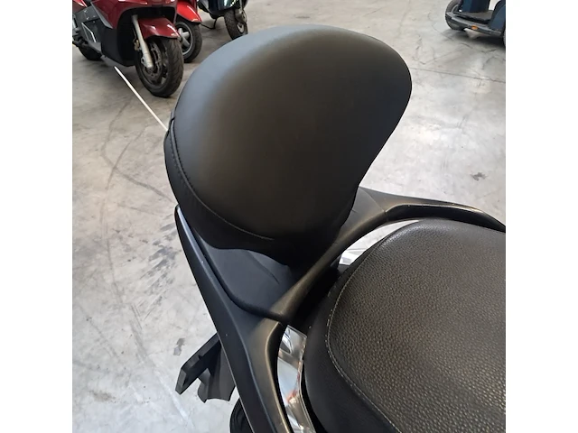 Motorscooter, piaggio, 350 beverly sport, 2012 - afbeelding 24 van  70