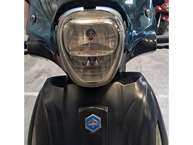 Motorscooter, piaggio, 350 beverly sport, 2012 - afbeelding 44 van  70