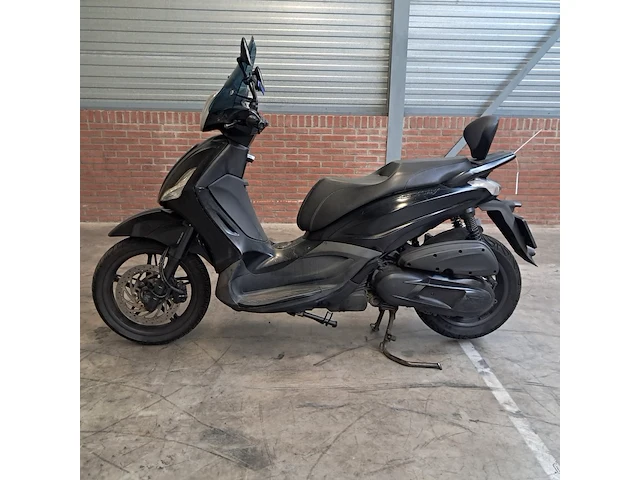 Motorscooter, piaggio, 350 beverly sport, 2012 - afbeelding 34 van  70