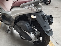Motorscooter, piaggio, 350 beverly sport, 2012 - afbeelding 11 van  32