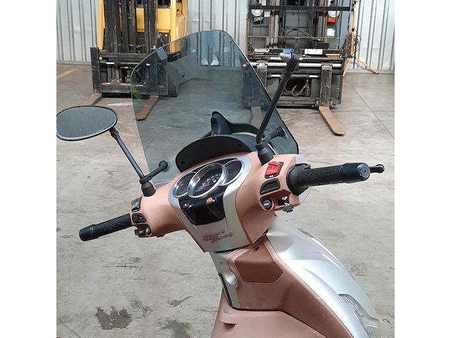 Motorscooter, piaggio, 350 beverly sport, 2012 - afbeelding 18 van  32