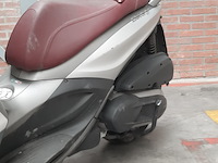 Motorscooter, piaggio, 350 beverly sport, 2012 - afbeelding 29 van  32