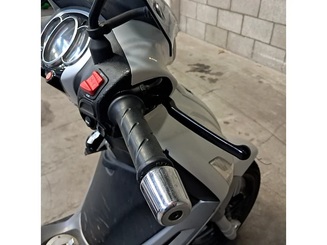 Motorscooter, piaggio, beverly - afbeelding 7 van  72