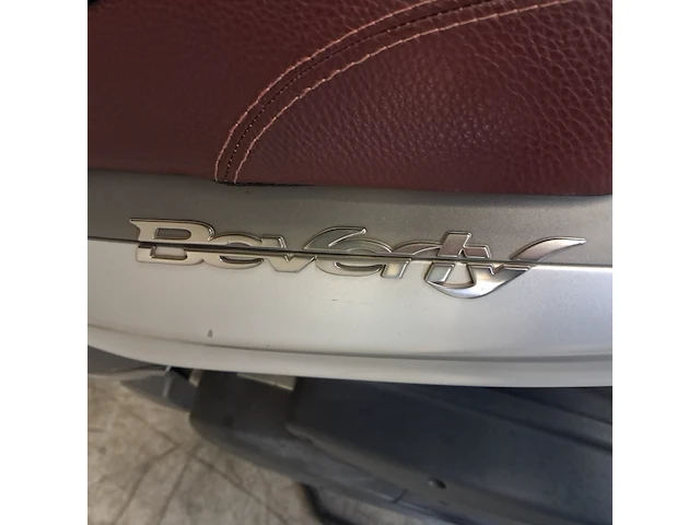 Motorscooter, piaggio, beverly - afbeelding 14 van  72