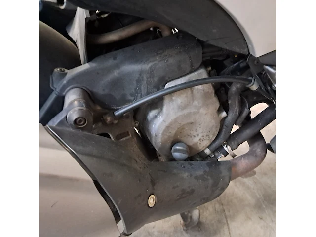 Motorscooter, piaggio, beverly - afbeelding 62 van  72