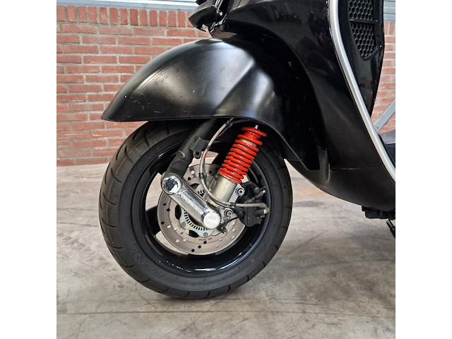 Motorscooter, piaggio, gts, 2019 - afbeelding 6 van  42
