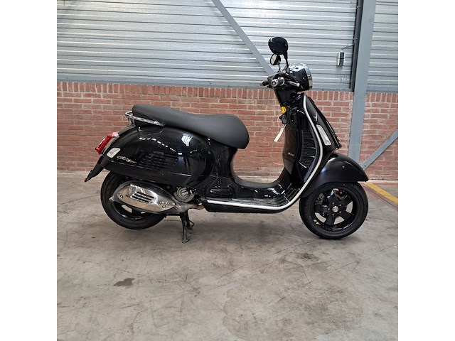 Motorscooter, piaggio, gts, 2019 - afbeelding 1 van  42