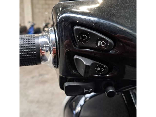 Motorscooter, piaggio, gts, 2019 - afbeelding 27 van  42