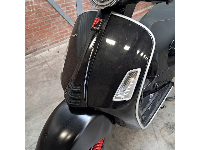 Motorscooter, piaggio, gts, 2019 - afbeelding 30 van  42