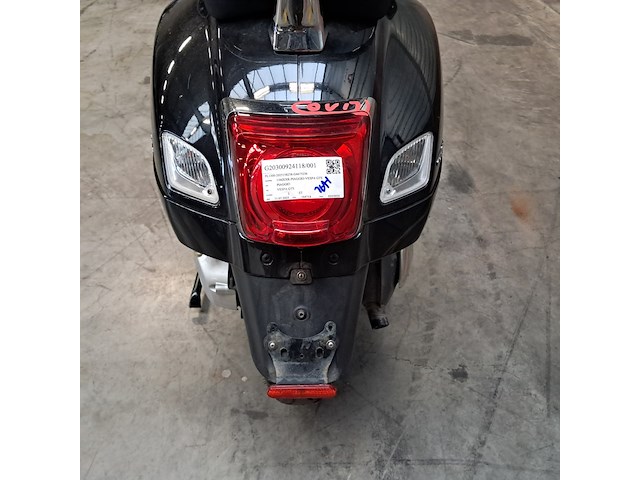 Motorscooter, piaggio, gts, 2019 - afbeelding 40 van  42