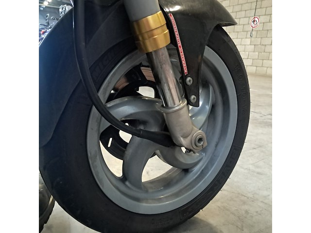 Motorscooter, piaggio, runner 125 fx - afbeelding 20 van  37