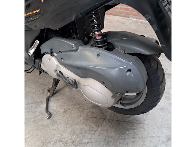 Motorscooter, piaggio, runner 125 fx - afbeelding 24 van  37