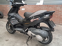 Motorscooter, piaggio, runner 125 fx - afbeelding 34 van  37