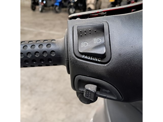 Motorscooter, piaggio, runner fx125 - afbeelding 3 van  35